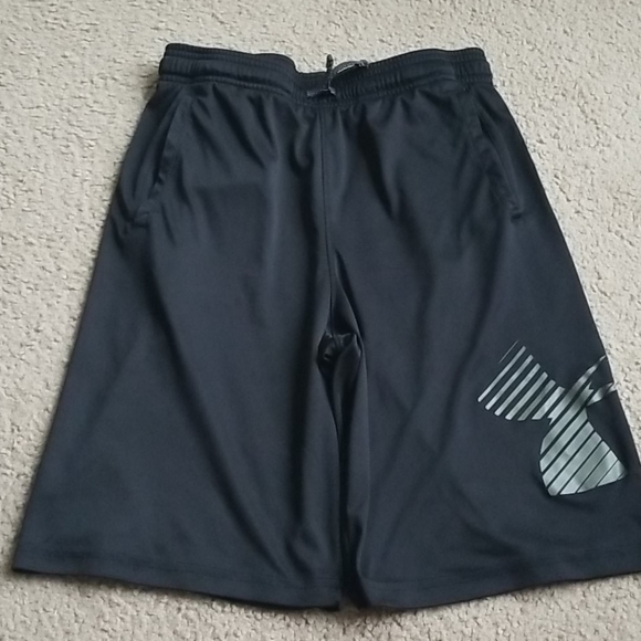 Under Armour Other - Under Armour Youth Shorts